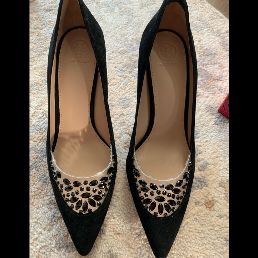 Tory Burch DELPHINE pump. Size 10. EUC.